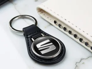 Seat Leather Key Pouch Sturdy Premium Glossy Finish
